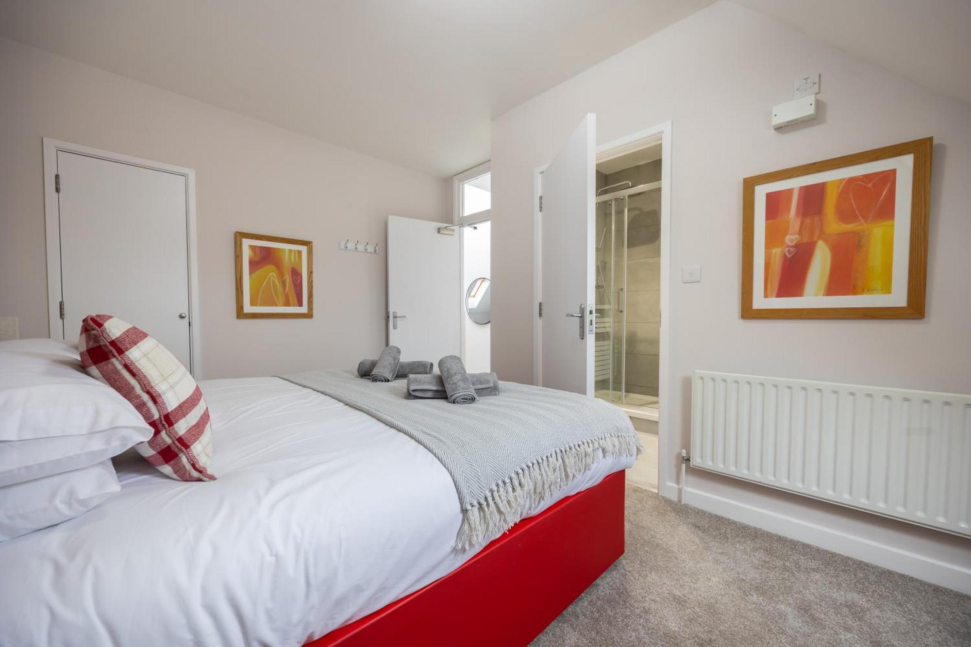 דירות רדינג Stunning 3Br, Free Parking, Near Town Center, Long Term Discoun מראה חיצוני תמונה